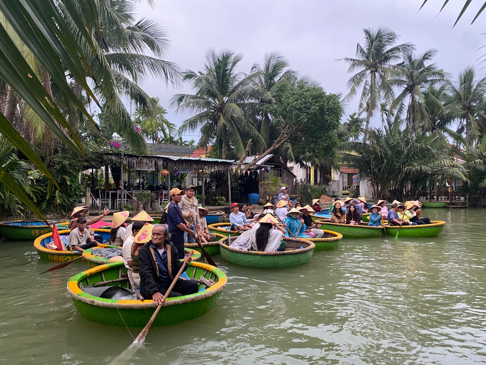 Dung Coconut Basket Boat Tour