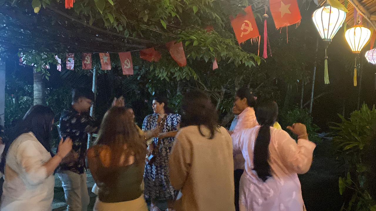 Dung Coconut basket boat tour