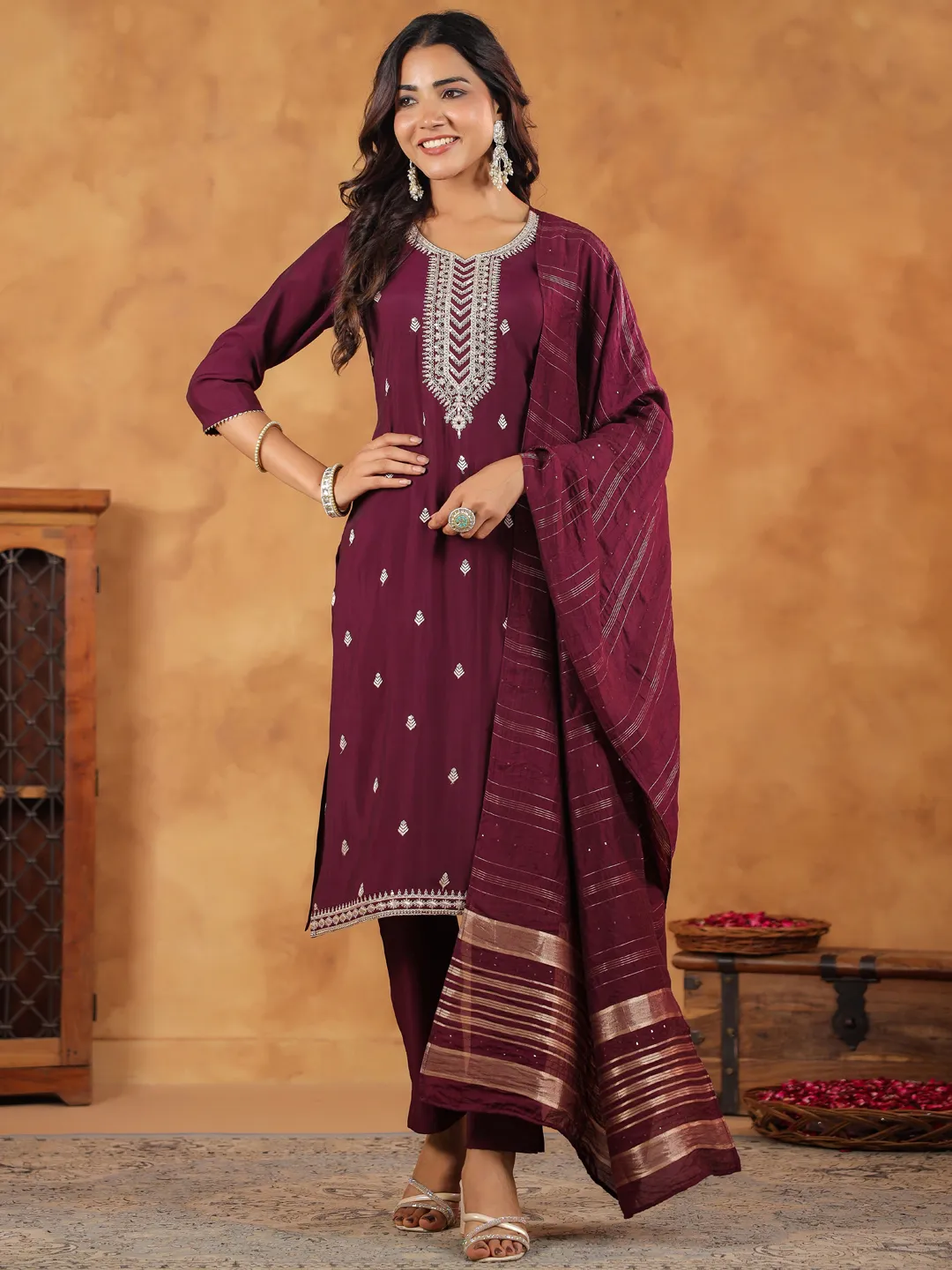 BLUMAIRE WomenÃ¢â‚¬â„¢s Maroon Embroidered Straight Kurta Set with Dupatta Ã¢â‚¬â€œ Elegant Ethnic Wear for Festive & Party Occasions